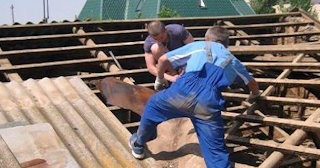 Демонтаж крыши в Ступино - стоимость работ от 739 рублей за м2